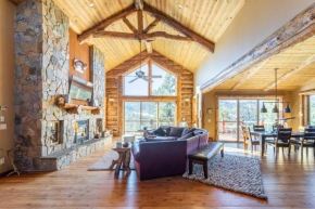 Nena's Nook Moonridge Log Mansion
